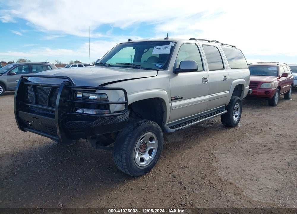 2004 CHEVROLET SUBURBAN 2500 LT VIN: 1GNGK26U44R167372