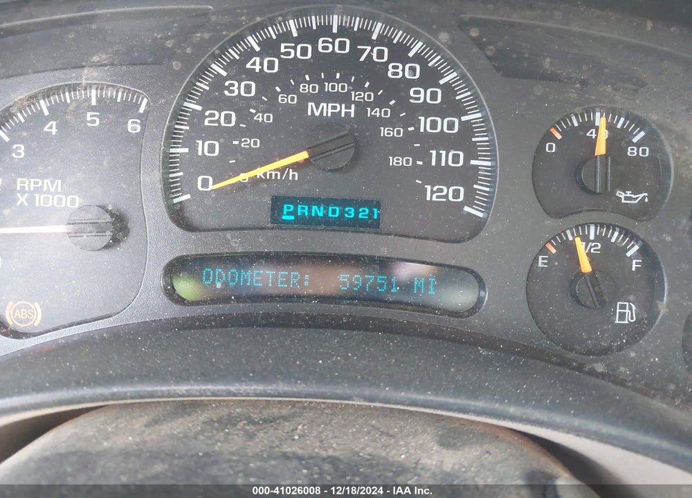 2004 CHEVROLET SUBURBAN 2500 LT VIN: 1GNGK26U44R167372