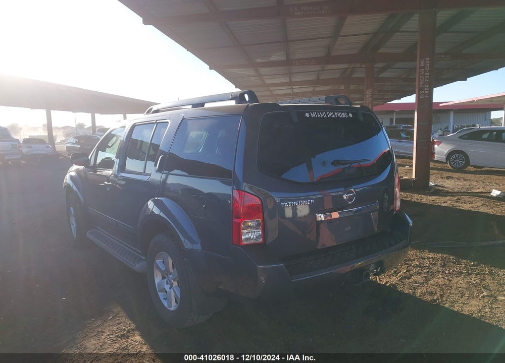 2011 NISSAN PATHFINDER SV VIN: 5N1AR1NN7BC630485