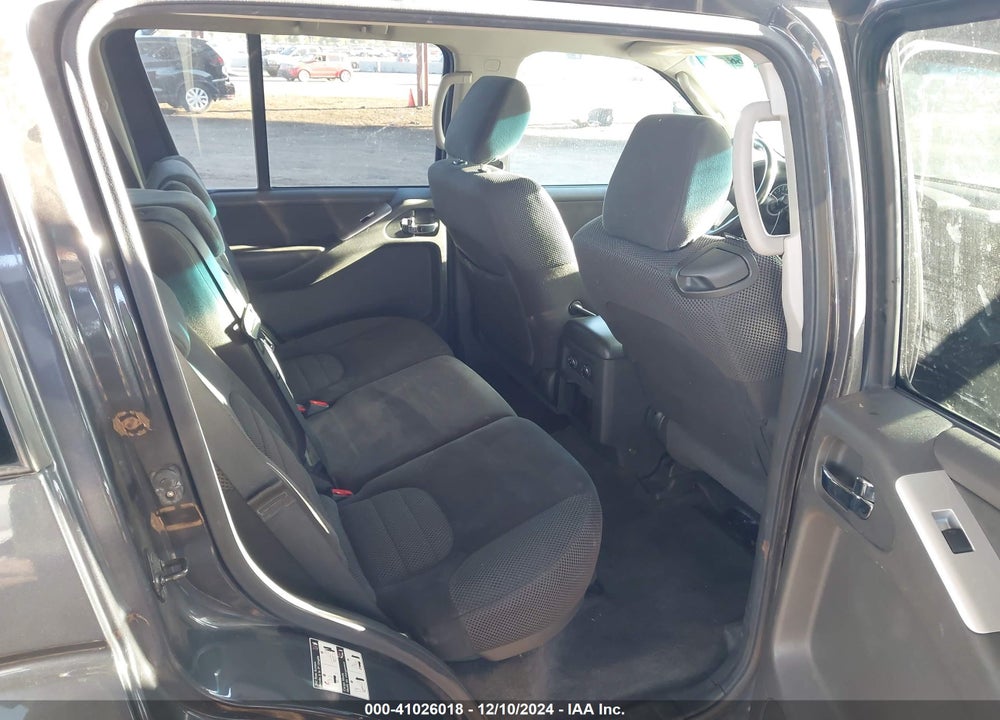 2011 NISSAN PATHFINDER SV VIN: 5N1AR1NN7BC630485