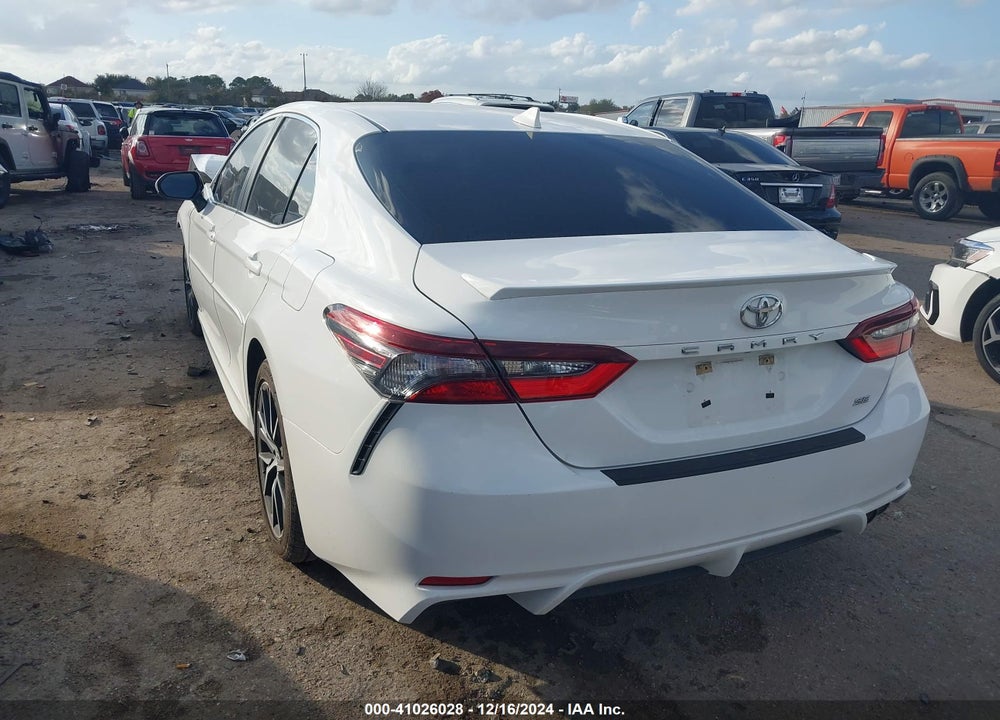 2021 TOYOTA CAMRY SE VIN: 4T1G11AK4MU531004