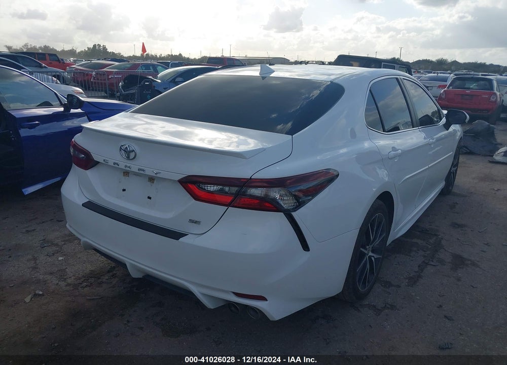 2021 TOYOTA CAMRY SE VIN: 4T1G11AK4MU531004