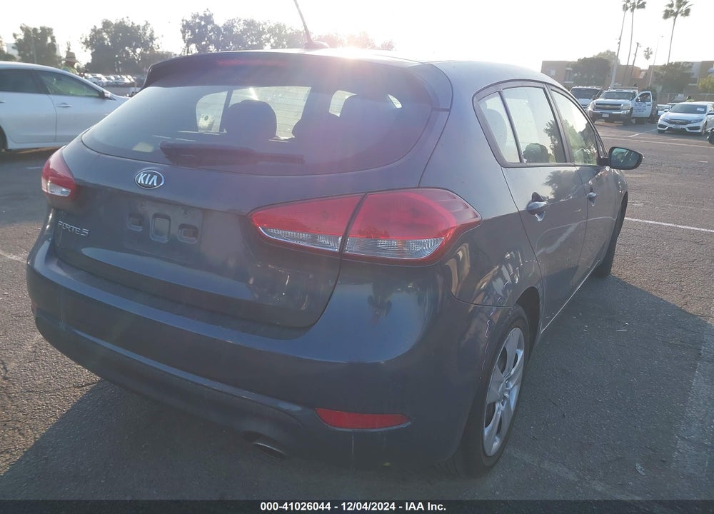 2016 KIA FORTE LX VIN: KNAFK5A81G5593903