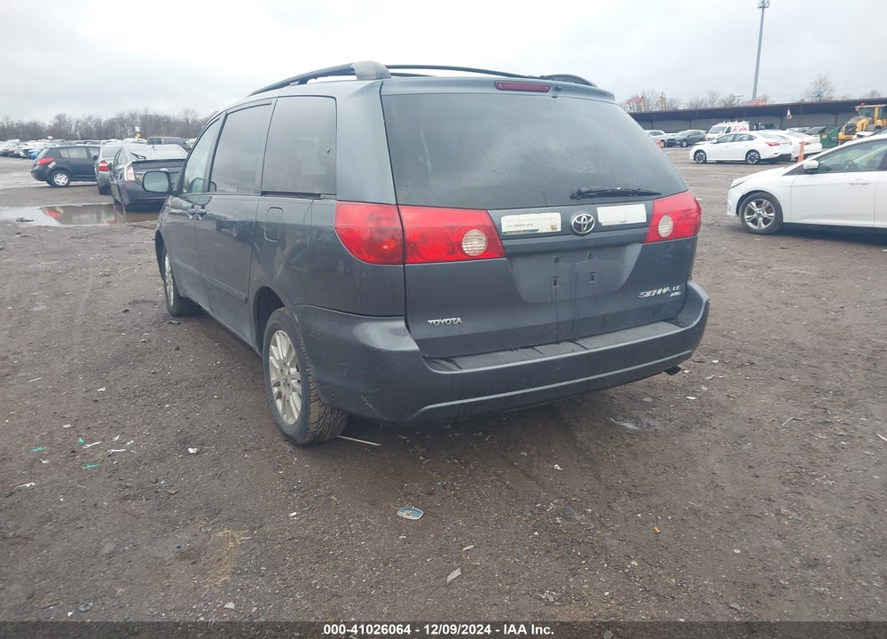 2010 TOYOTA SIENNA LE VIN: 5TDJK4CC9AS029085