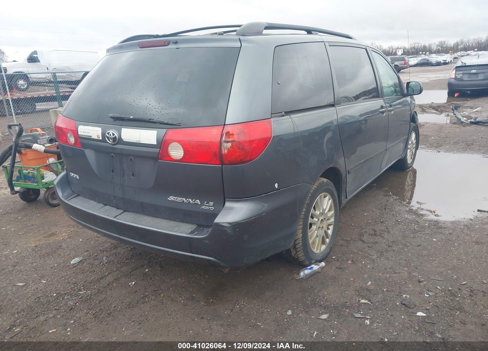 2010 TOYOTA SIENNA LE VIN: 5TDJK4CC9AS029085