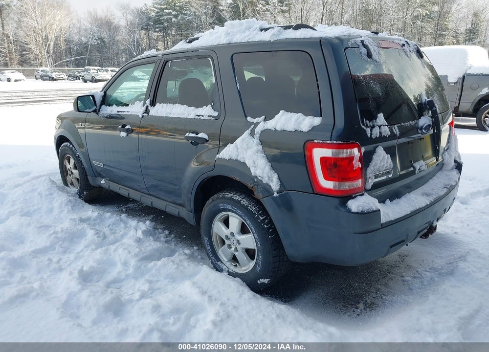 2008 FORD ESCAPE XLT VIN: 1FMCU93158KA30097