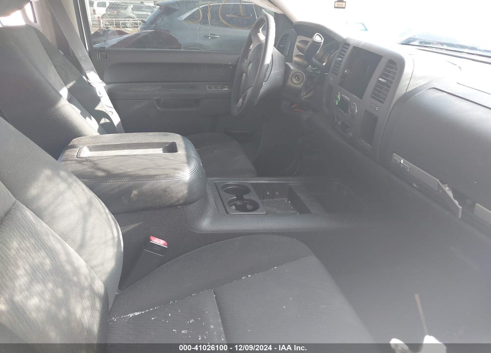 2010 GMC SIERRA 1500 SLE VIN: 3GTRCVE07AG179154