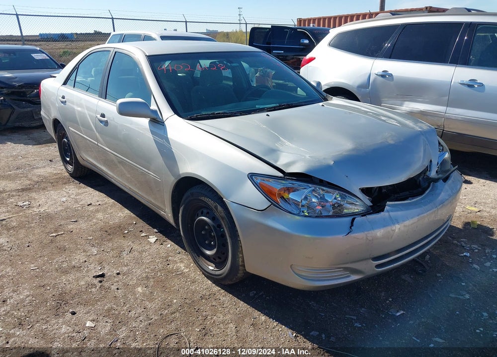 2002 TOYOTA CAMRY XLE VIN: 4T1BE30K82U573099