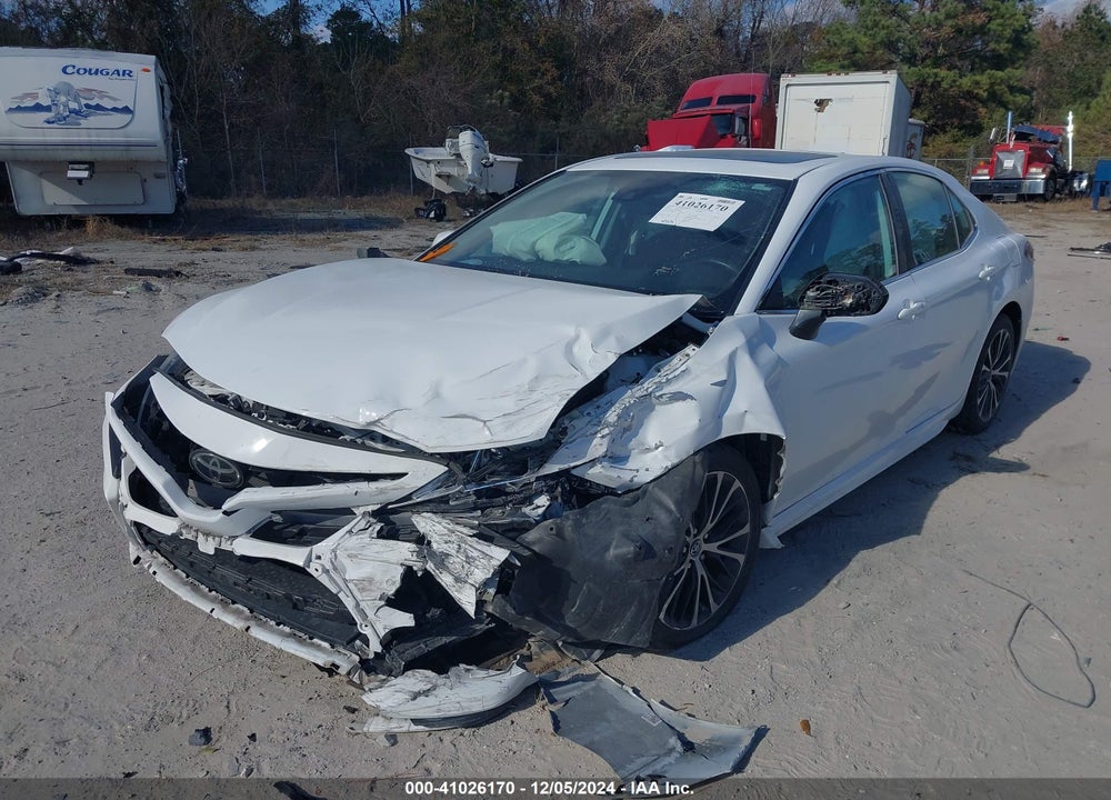 2019 TOYOTA CAMRY SE VIN: 4T1B11HK4KU807498