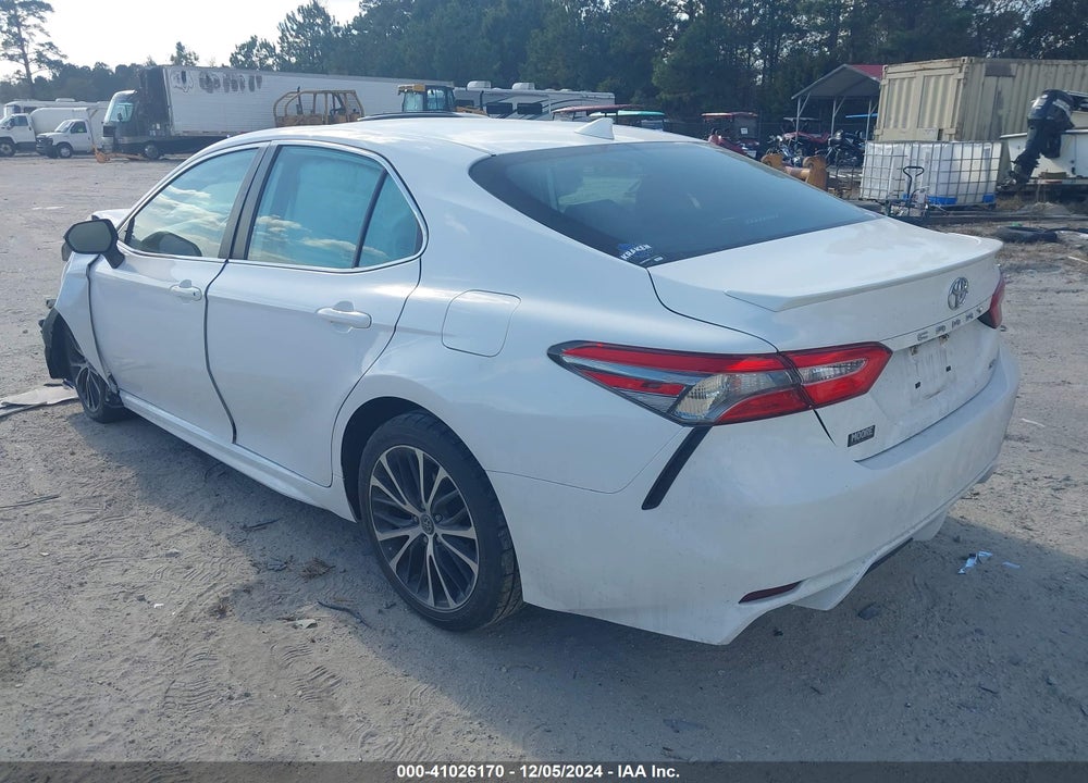 2019 TOYOTA CAMRY SE VIN: 4T1B11HK4KU807498