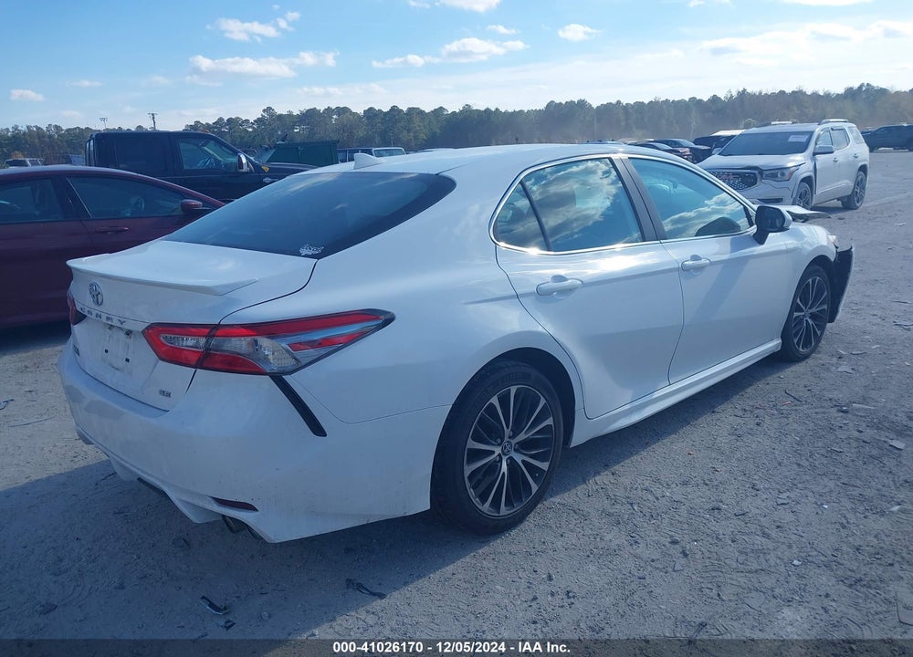 2019 TOYOTA CAMRY SE VIN: 4T1B11HK4KU807498