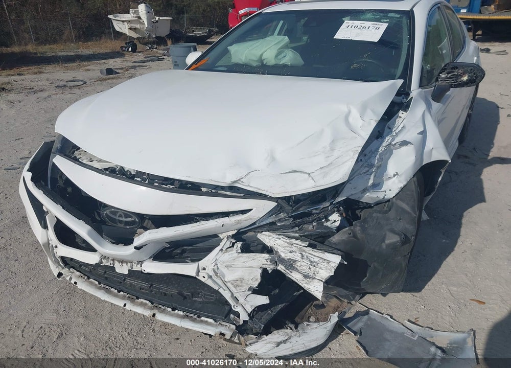 2019 TOYOTA CAMRY SE VIN: 4T1B11HK4KU807498