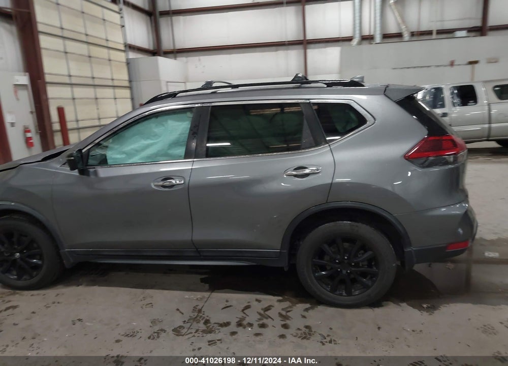 2018 NISSAN ROGUE SV VIN: 5N1AT2MV4JC722984