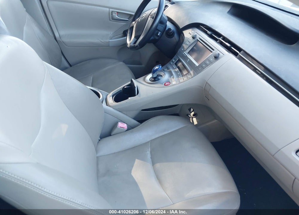 2012 TOYOTA PRIUS FOUR VIN: JTDKN3DU8C1522169