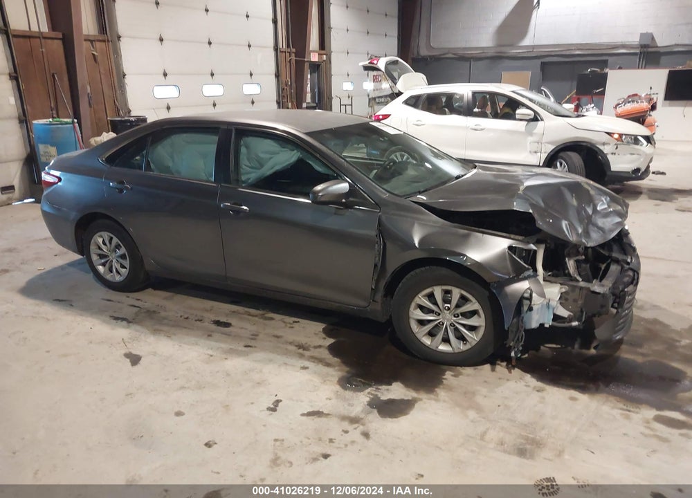 2015 TOYOTA CAMRY LE VIN: 4T4BF1FK3FR507628