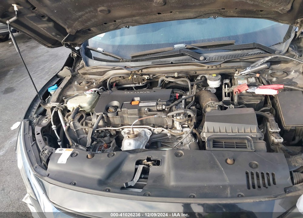 2018 HONDA CIVIC EX VIN: 2HGFC2F70JH577823