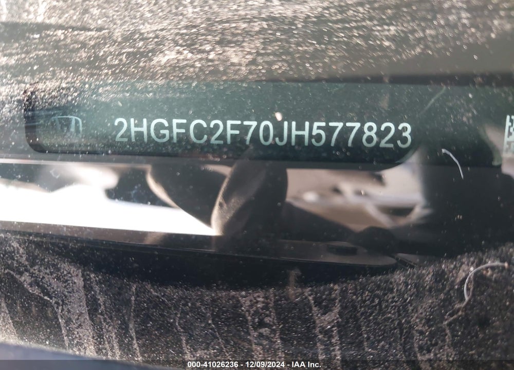 2018 HONDA CIVIC EX VIN: 2HGFC2F70JH577823