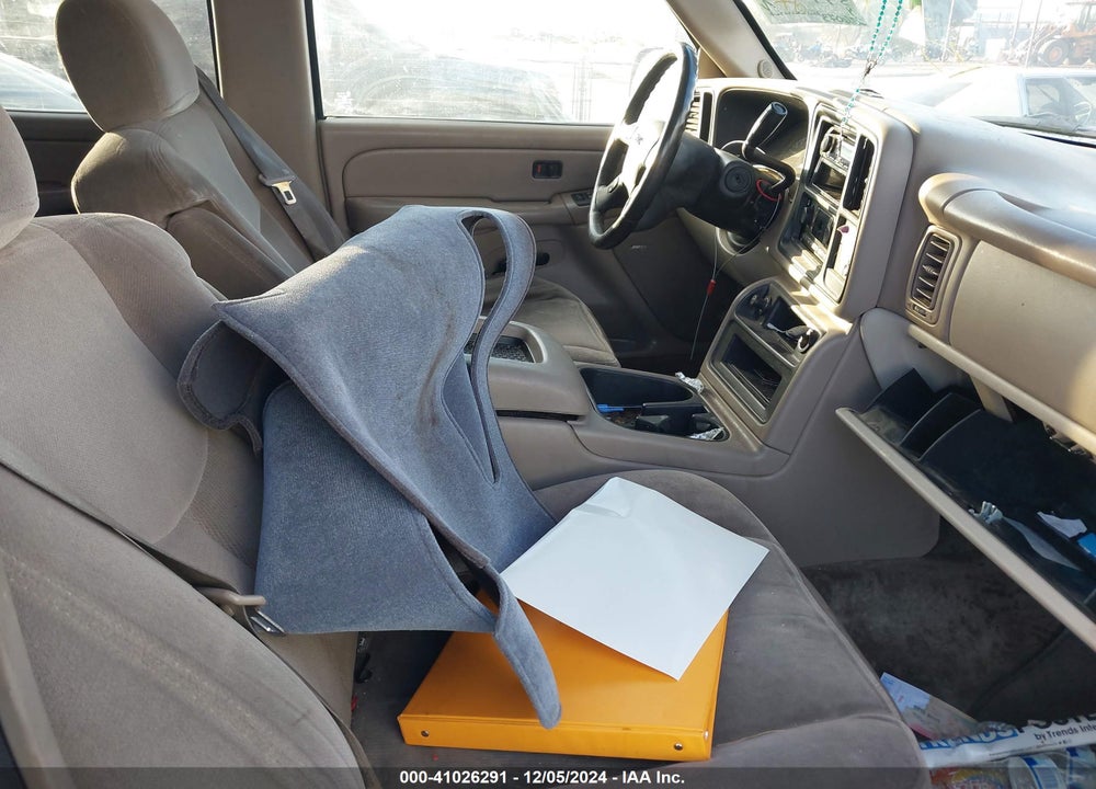 2005 GMC YUKON XL 1500 SLE VIN: 1GKEC16Z25J170696