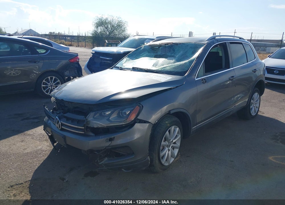 2011 VOLKSWAGEN TOUAREG TDI SPORT VIN: WVGFK9BP6BD002541