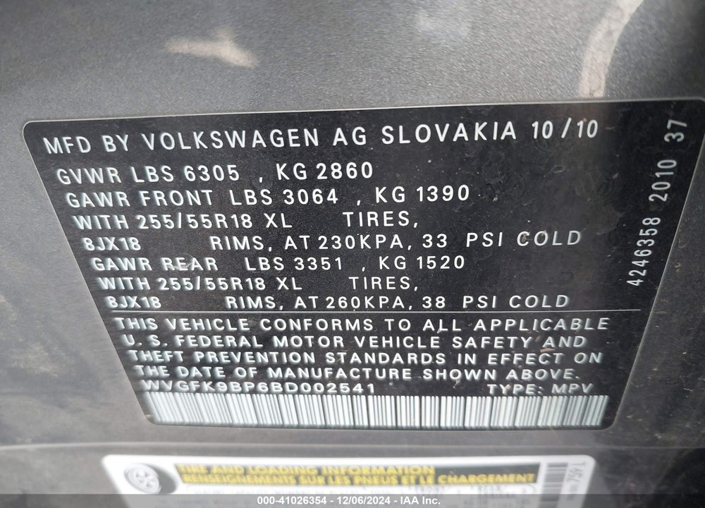 2011 VOLKSWAGEN TOUAREG TDI SPORT VIN: WVGFK9BP6BD002541