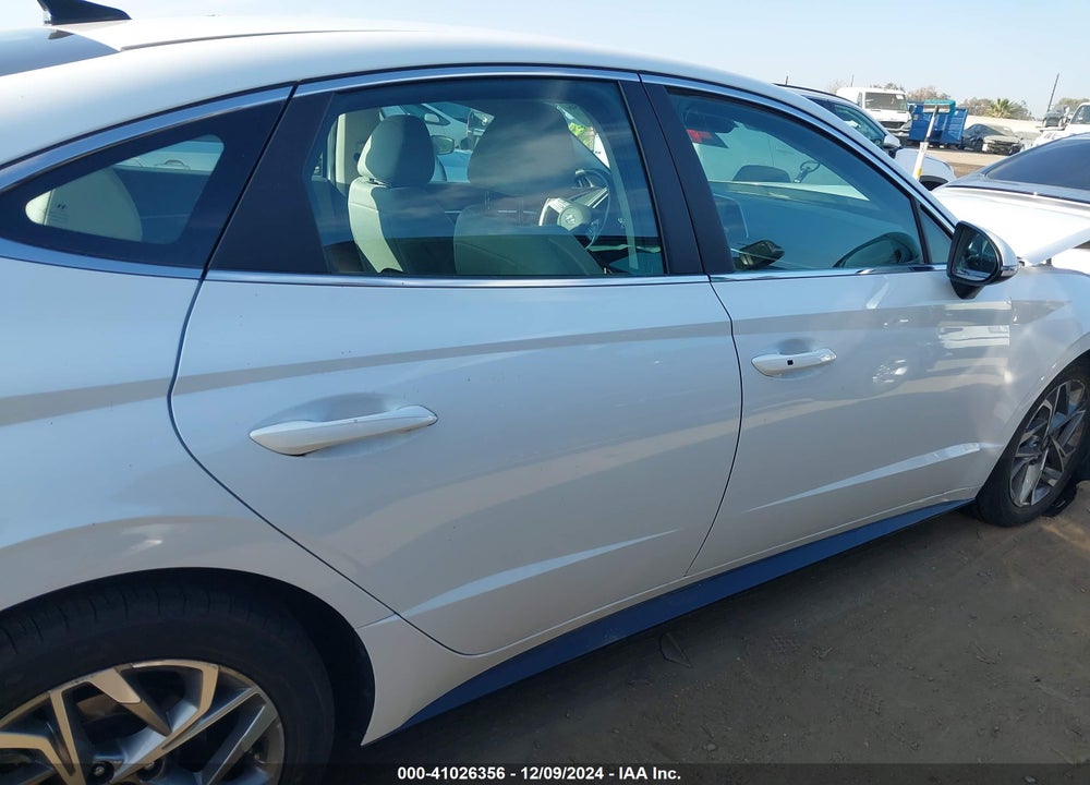 2021 HYUNDAI SONATA SEL VIN: 5NPEL4JA8MH111156