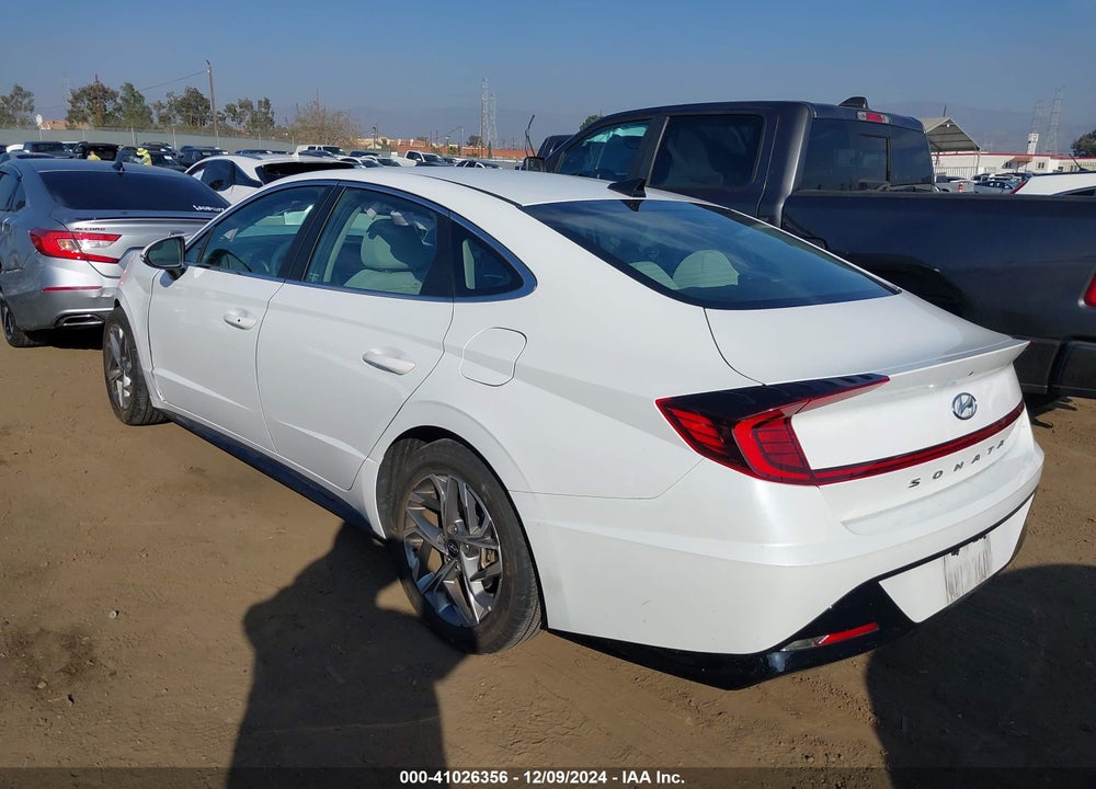 2021 HYUNDAI SONATA SEL VIN: 5NPEL4JA8MH111156