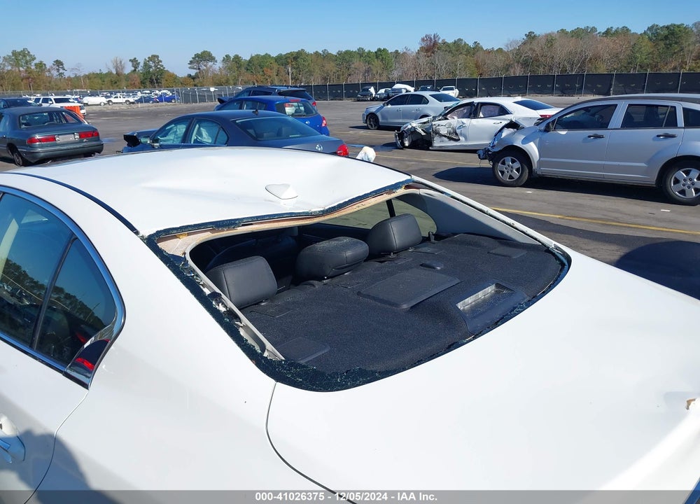 2017 INFINITI Q50 3.0T PREMIUM VIN: JN1EV7AR7HM839387