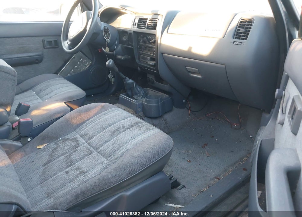 1998 TOYOTA TACOMA VIN: 4TAVL52N3WZ023386