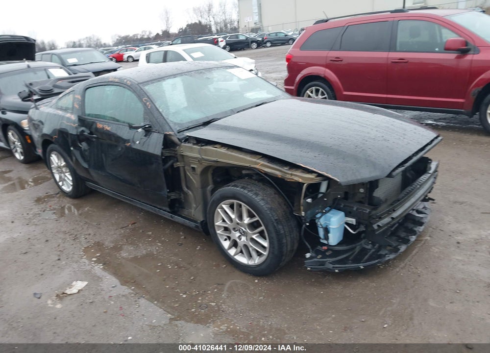 2014 FORD MUSTANG V6 PREMIUM VIN: 1ZVBP8AM0E5212313