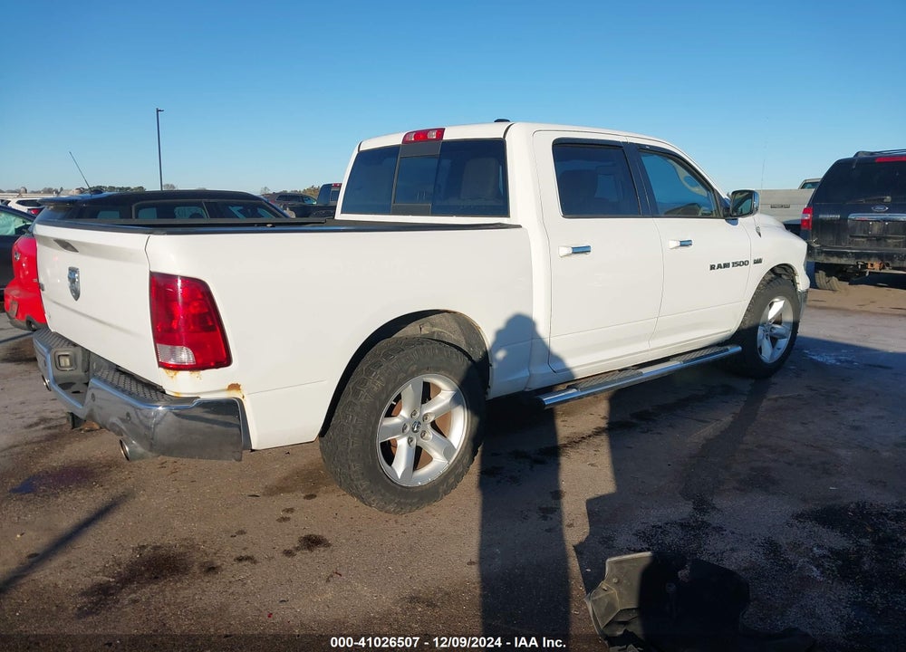 2011 RAM RAM 1500 VIN: 1D7RB1CT2BS515527
