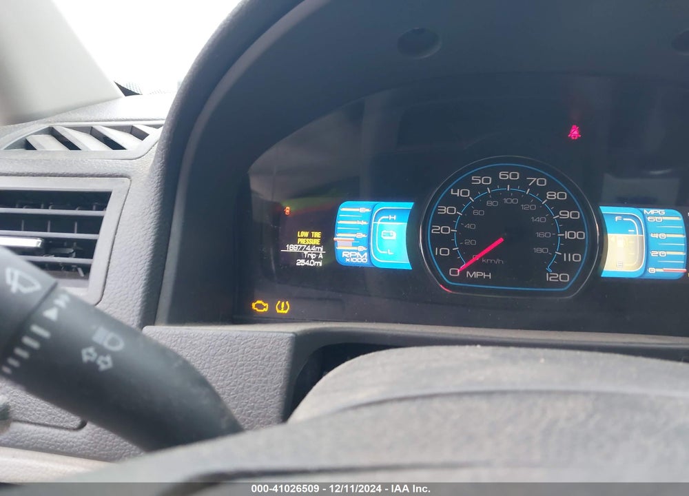 2010 FORD FUSION HYBRID VIN: 3FADP0L34AR277857