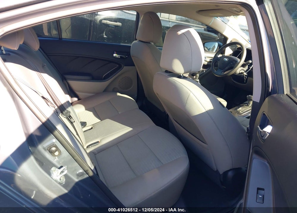 2015 KIA FORTE LX VIN: KNAFX4A69F5366788