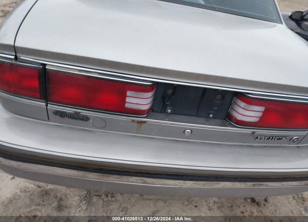 1996 BUICK LESABRE CUSTOM VIN: 1G4HP52K1TH402010