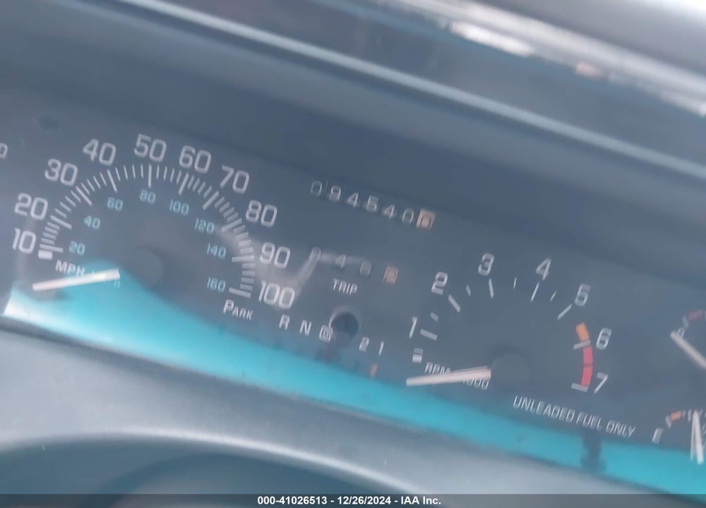 1996 BUICK LESABRE CUSTOM VIN: 1G4HP52K1TH402010