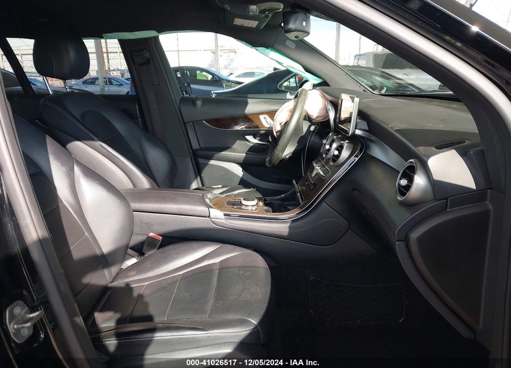 2018 MERCEDES-BENZ GLC CLASS VIN: WDC0G4JB5JV041533