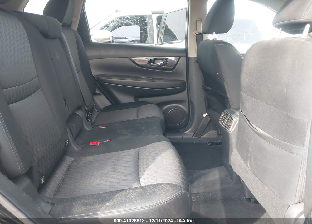 2017 NISSAN ROGUE SV VIN: KNMAT2MT5HP594857