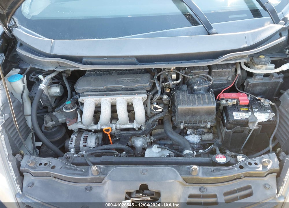 2013 HONDA FIT SPORT VIN: JHMGE8H53DC012225
