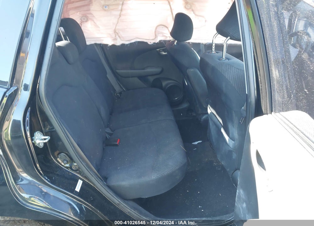 2013 HONDA FIT SPORT VIN: JHMGE8H53DC012225