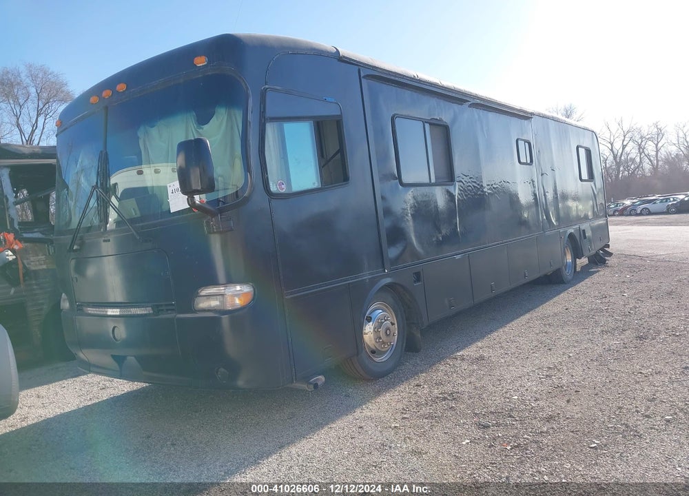 1999 FREIGHTLINER CHASSIS X LINE MOTOR HOME VIN: 4UZ6XFBC8XCB33628