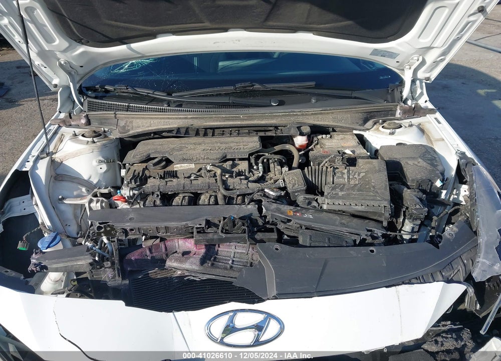 2022 HYUNDAI ELANTRA VIN: 5NPLM4AG0NH073223