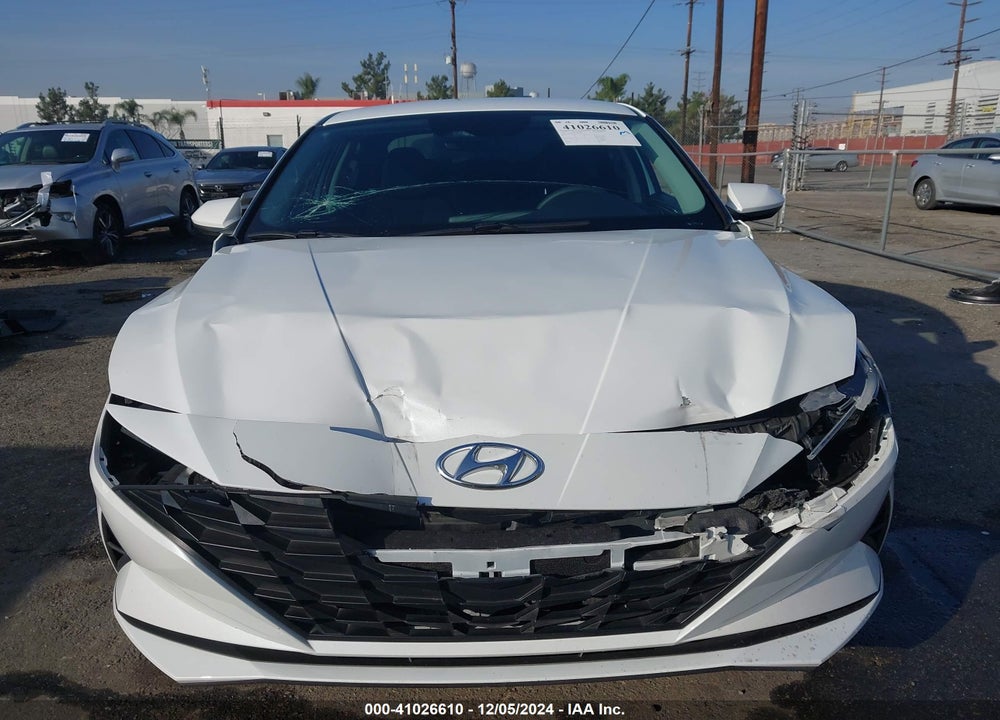 2022 HYUNDAI ELANTRA VIN: 5NPLM4AG0NH073223