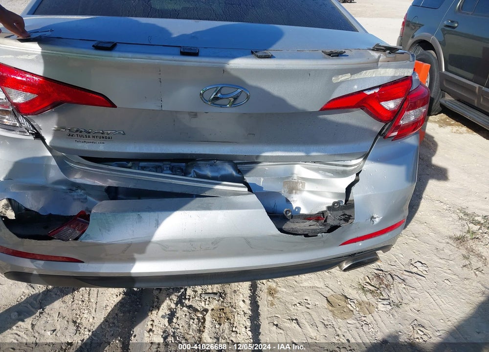 2016 HYUNDAI SONATA SE VIN: 5NPE24AF5GH264855