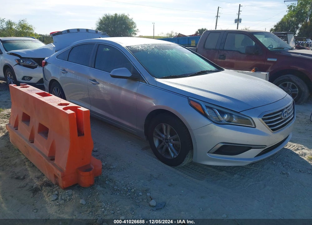2016 HYUNDAI SONATA SE VIN: 5NPE24AF5GH264855