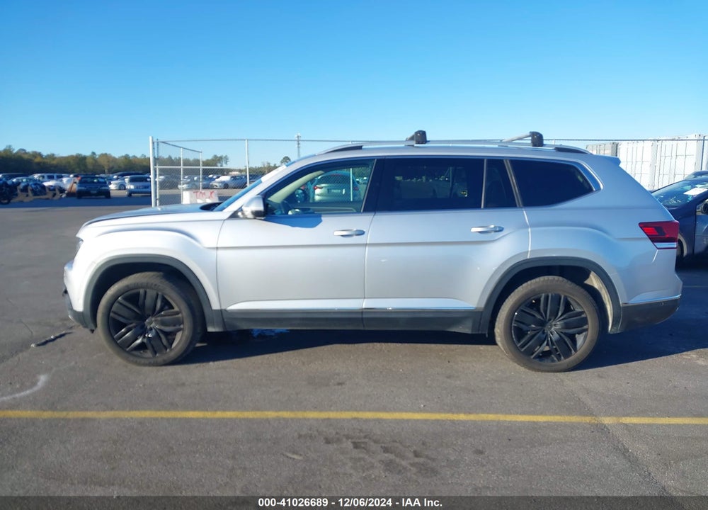 2018 VOLKSWAGEN ATLAS 3.6L V6 SEL PREMIUM VIN: 1V2NR2CA9JC564465
