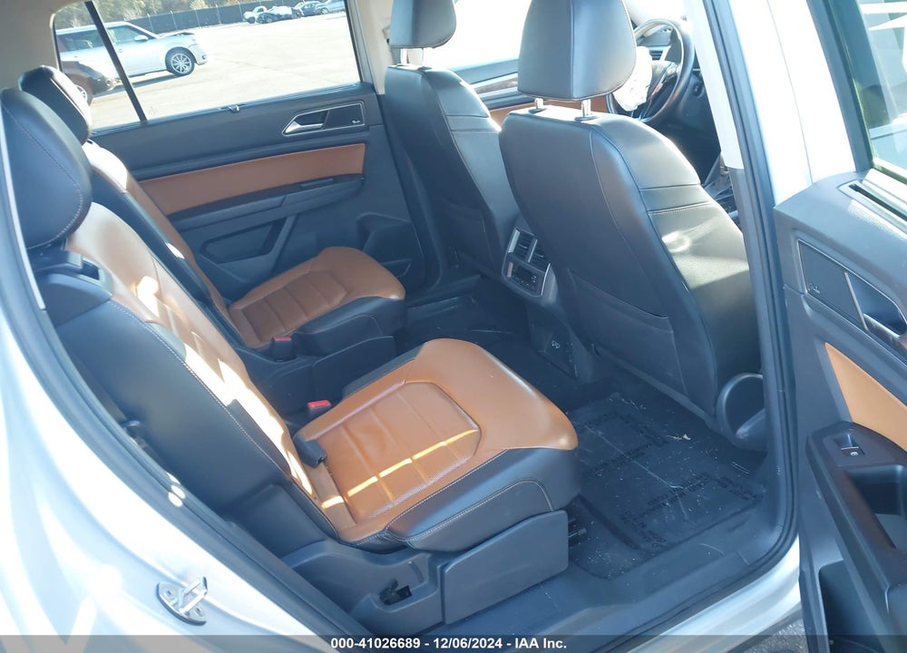 2018 VOLKSWAGEN ATLAS 3.6L V6 SEL PREMIUM VIN: 1V2NR2CA9JC564465