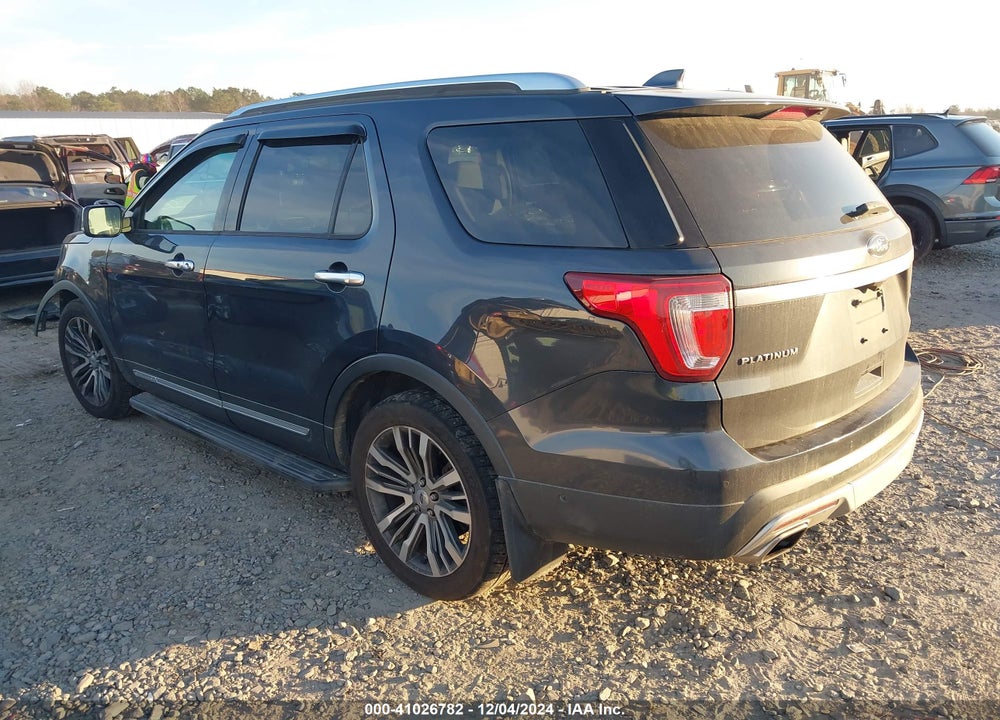2017 FORD EXPLORER PLATINUM VIN: 1FM5K8HT0HGB18979