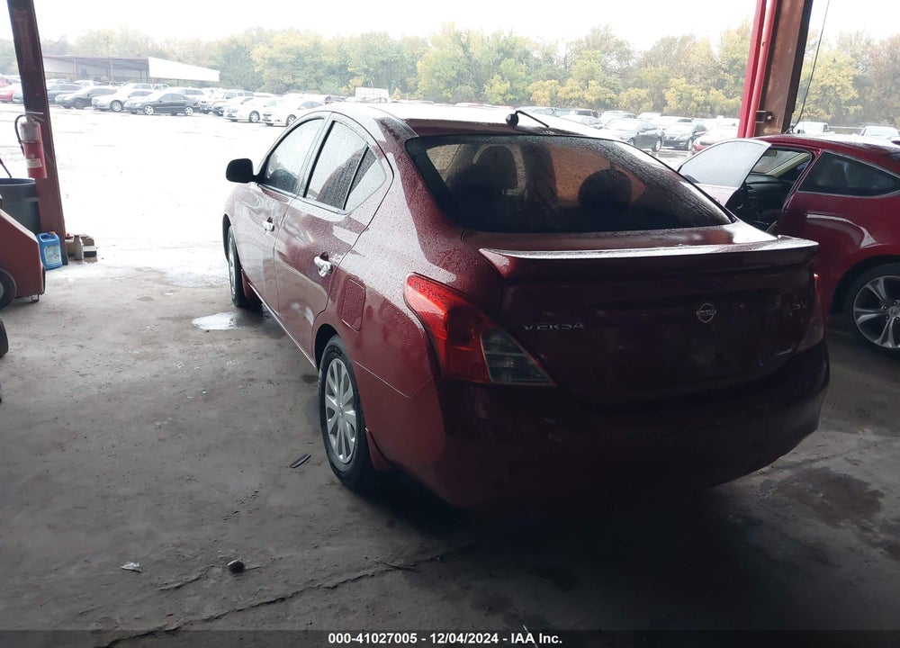 2014 NISSAN VERSA 1.6 SV VIN: 3N1CN7AP0EL817985