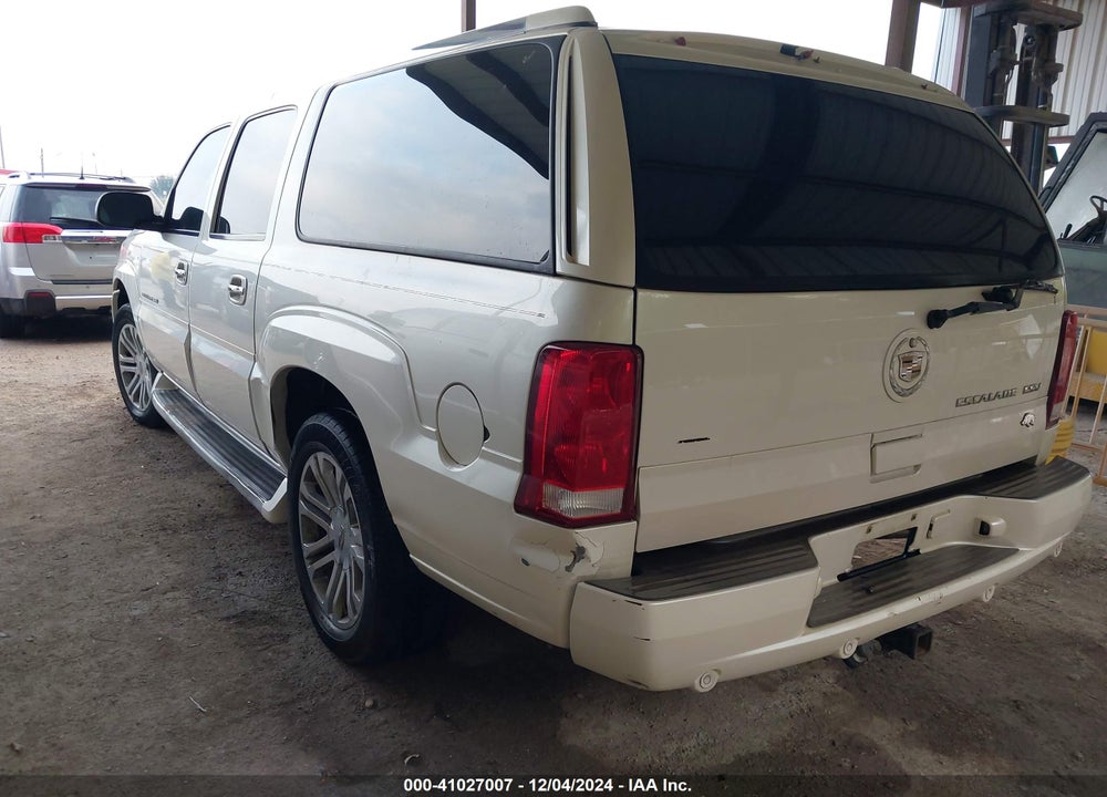 2004 CADILLAC ESCALADE ESV STANDARD VIN: 3GYFK66N24G233027