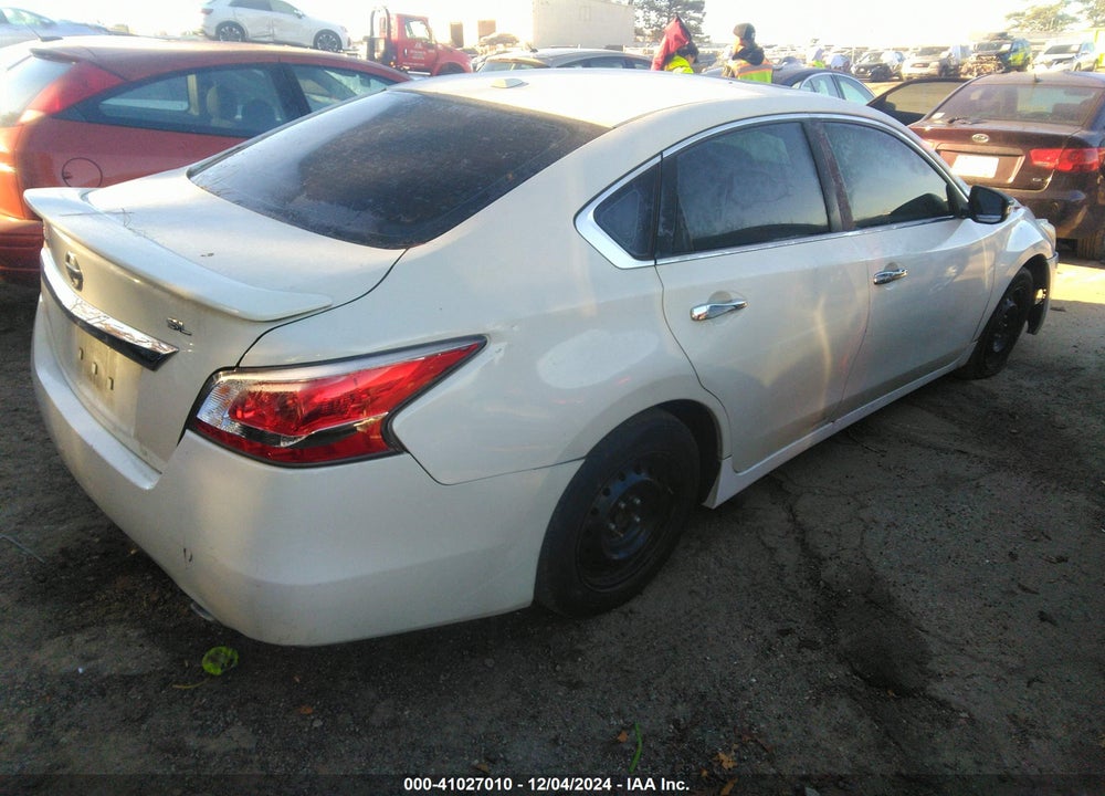 2015 NISSAN ALTIMA 2.5 SL VIN: 1N4AL3AP9FN352598