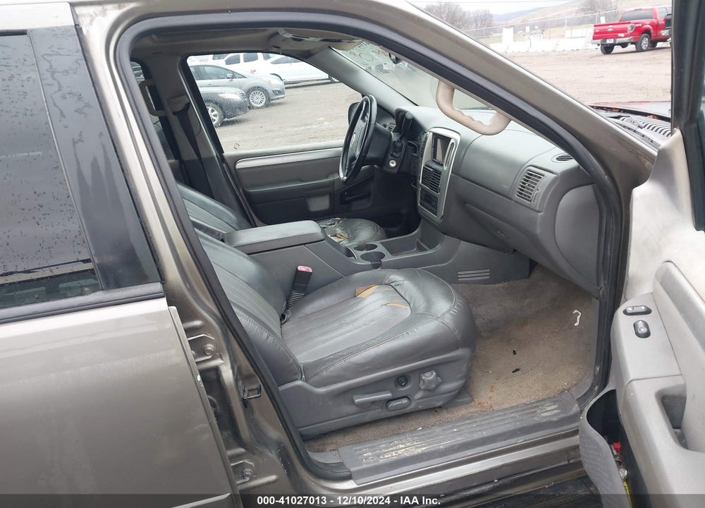 2003 MERCURY MOUNTAINEER VIN: 4M2DU86W03ZJ10282